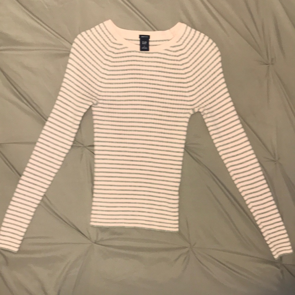 Gap Pink/Grey sweater
